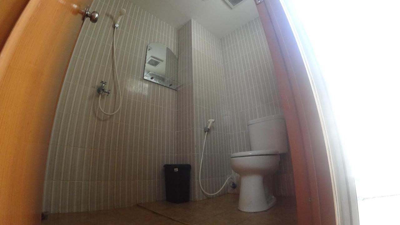 Apartment Cinere Resort Just Sleep & Cozy デポック エクステリア 写真